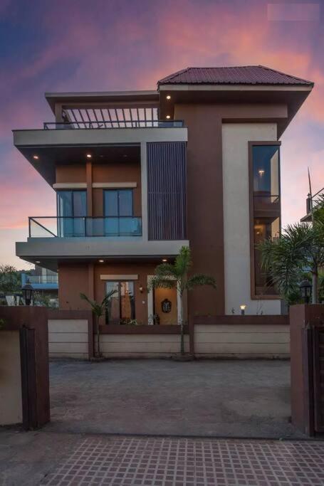 Martini Villa By Aquastay Lonavla Zewnętrze zdjęcie